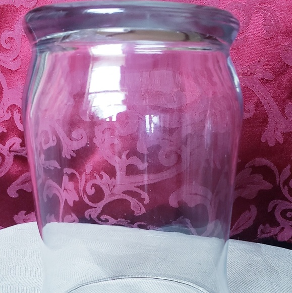 Libbey Hurricane Vase - Picture 3 of 5